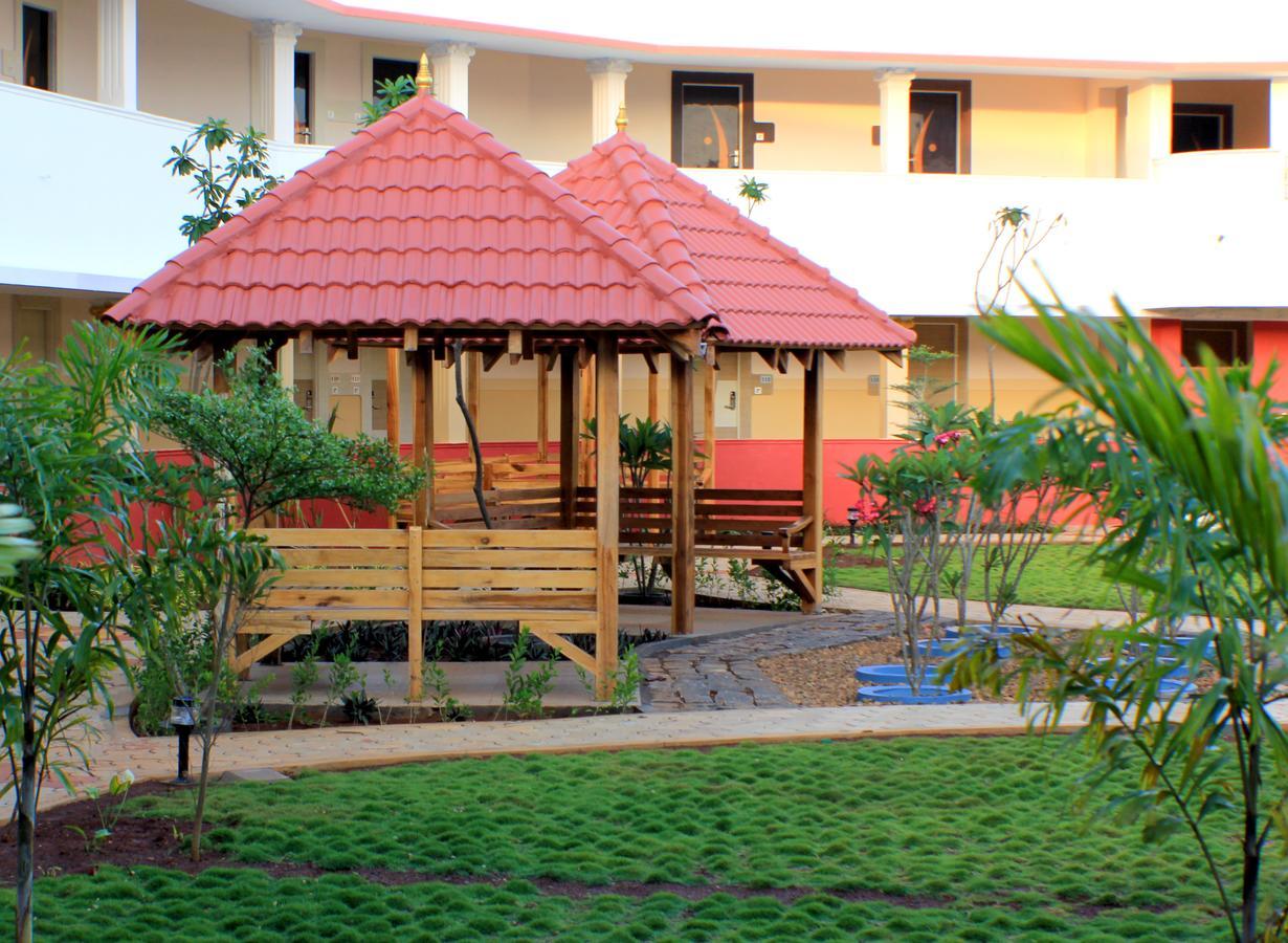 Silverline Retreat Hotel Kolli Hills Exterior photo